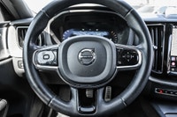 ... Engine: Moteur à 4 cylindres 2.0l L/100Km City: 11.0 L/100Km Hwy: 8.7 Safety Equipment Système a... (image 8)