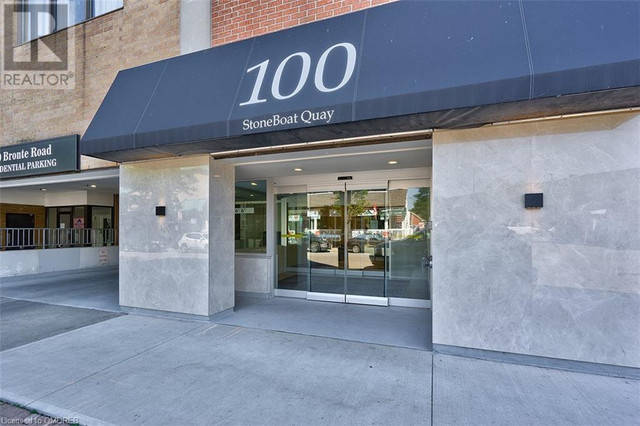 100 BRONTE Road Unit# 407 Oakville, Ontario in Condos for Sale in Oakville / Halton Region - Image 2