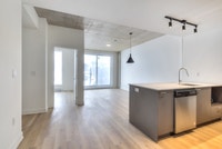 Apartment for rent logement locatif-2 chambres/bedrooms-4.5-4 1/2-2cc-VSL Montreal TMR-Vanier-metro... (image 3)