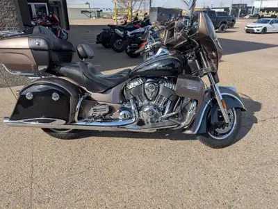 Price does not include $299 dealer fee and taxes Really nice 2018 Indian Motorcycle Roadmaster with...