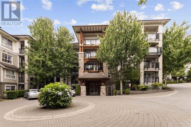 202 2958 SILVER SPRINGS BOULEVARD Coquitlam, British Columbia in Condos for Sale in Burnaby/New Westminster - Image 4