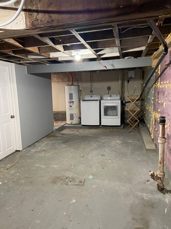 339 JEAN ST SPACIOUS TWOBED HOUSE, AVAILABLE NOW! Long Term Rentals