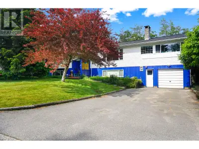 * PREC - Personal Real Estate Corporation. Spacious family friendly home with AC! This home has some...