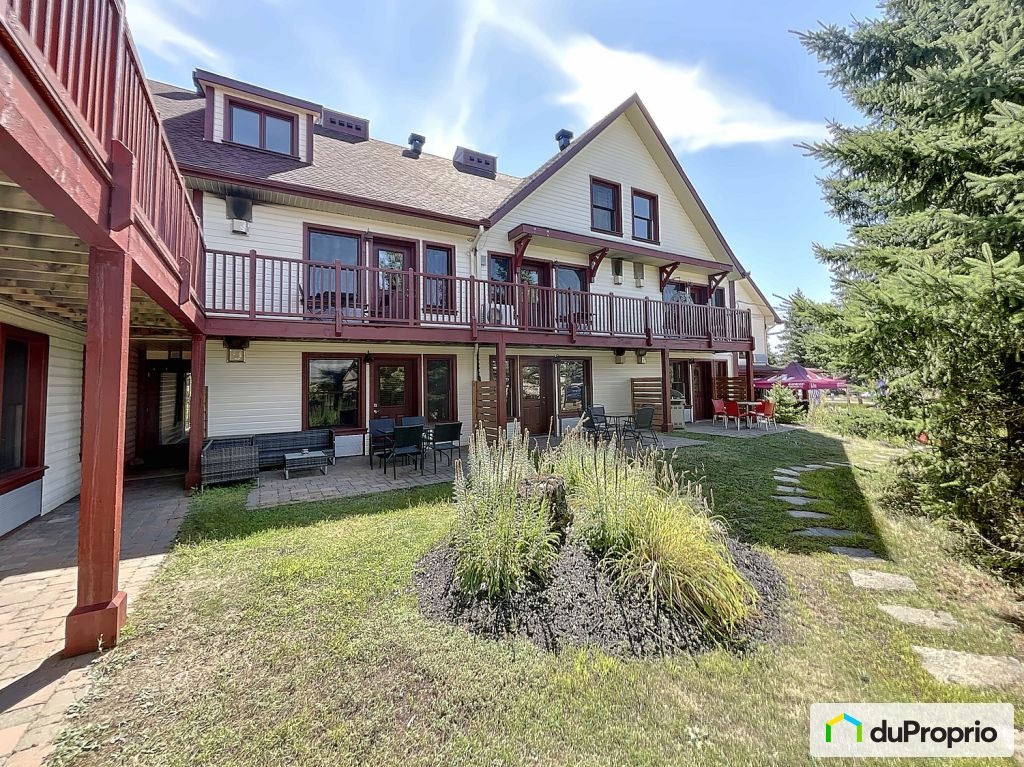 $259,300 - Condominium for sale in Mont-Tremblant (St-Jovite) — photo 1