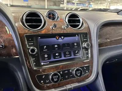 2019 Bentley Bentayga V8 AWD | NO LUX TAX | NIGHT VISION | HEADS, View more