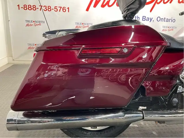 2014 Harley-Davidson Street Glide Special CANADIAN HARLEY/RINEHA in Sport Touring in North Bay - Image 11