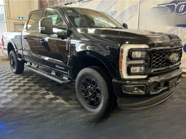2025 Ford F-350 XLT | 613A | XLT PREMIUM PKG | 360-DEGREE CAM in Cars & Trucks in Lloydminster - Image 2