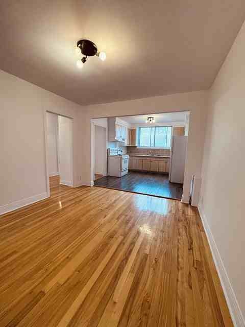 2525 darling apt14 — photo 3
