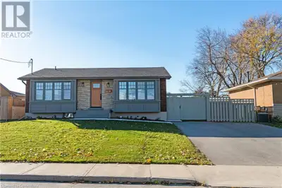 16 JAY Street Unit# BSMNT Hamilton, Ontario