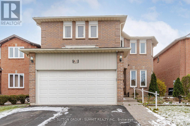 41 CASTLEHILL RD Brampton, Ontario in Houses for Sale in Mississauga / Peel Region - Image 2