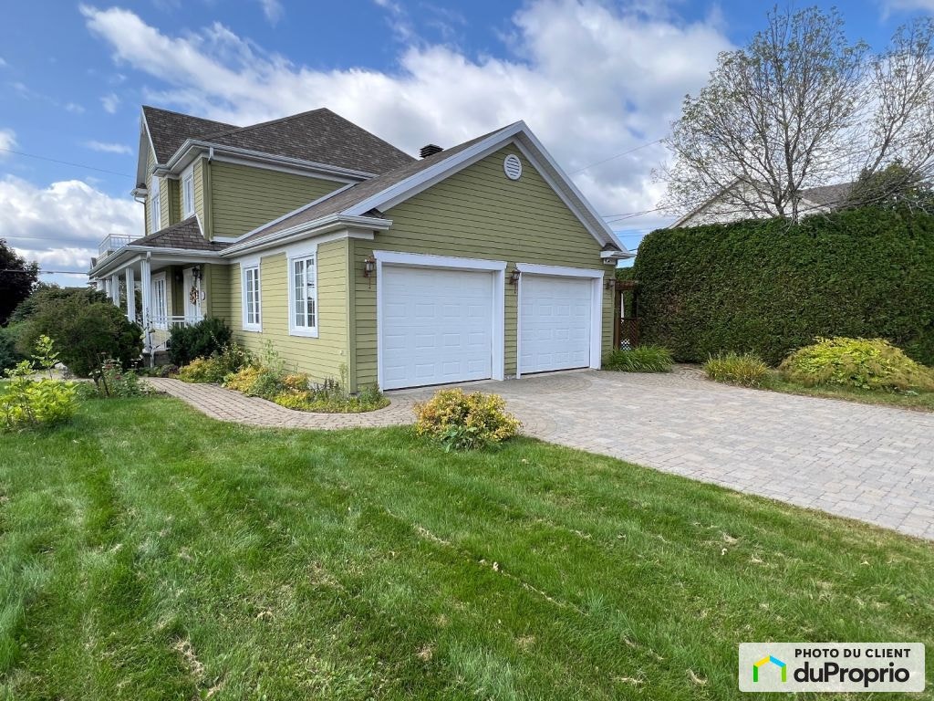 $849,000 - 2 Storey for sale in Boischatel — photo 2