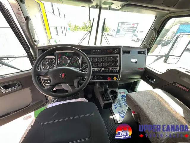 2019 Kenworth T800 in Heavy Trucks in Barrie - Image 12