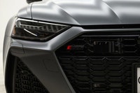 This Audi RS 6 Avant delivers a Twin Turbo Gas/Electric V-8 4.0 L/244 engine powering this Automatic... (image 2)