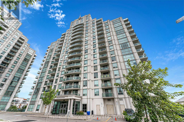 #8M -8 ROSEBANK DR Toronto, Ontario in Condos for Sale in City of Toronto