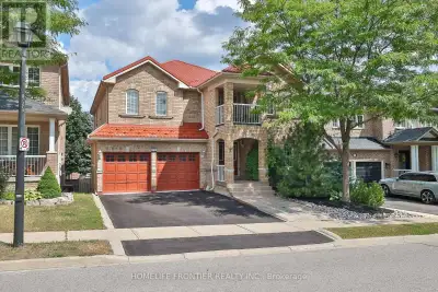 Welcome Home! !! Beautiful Well Maintained Detached house with metal roof (3150sq.f. + huge w/o base...