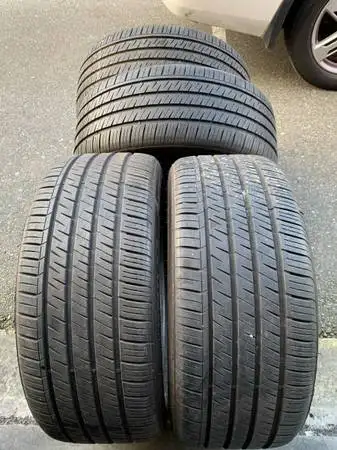 a nice set of all season performance tires with tons of tread and in great shape size 245/40/20 99W...