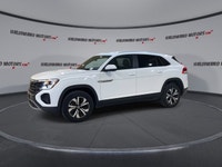 // ACCIDENT FREE!! // // SINGLE OWNER! // This 2025 Volkswagen Atlas Cross Sport Comfortline 4MOTION... (image 3)