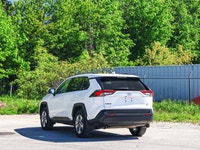 All Wheel Drive for superior traction - Adaptive Cruise Control for enhanced safety - Gas/Electric I... (image 7)