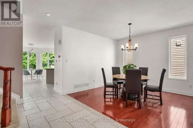 33 VALENCIA STREET Ottawa, Ontario62865714228099124