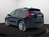 Experience the perfect blend of professional-grade utility and modern efficiency in this refined com... (image 3)