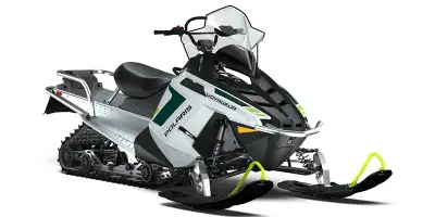 Engine Type: Horizontal In-line Displacement: 33.2 cu. in. (544 cc) Bore x Stroke: Bore: 2.87 in. (7...