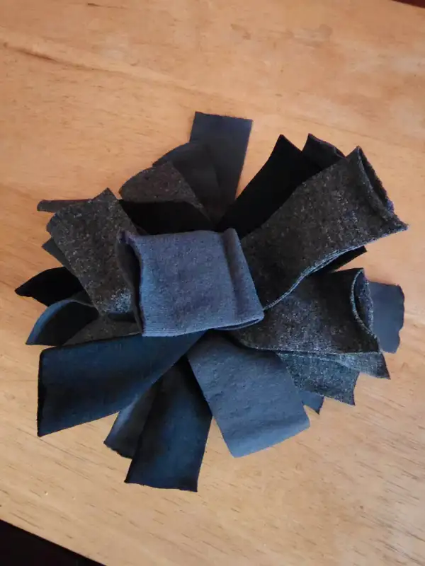 Dog/Cat Toy, Snuffle Ball, 6", made with special tubular materia in Accessories in Pembroke - Image 2