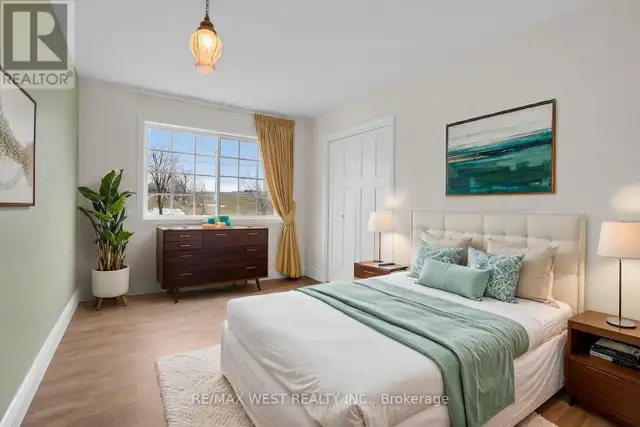 2219 COUNTY ROAD 42 Clearview, Ontario in Houses for Sale in Oakville / Halton Region - Image 10