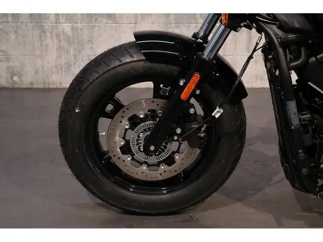2025 Indian Motorcycle Scout Sixty Bobber Limited in Street, Cruisers & Choppers in Ottawa - Image 9