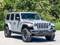 Dynamic Gas/Electric V-6 engine - Advanced navigation and premium audio - Comprehensive safety featu... (image 2)