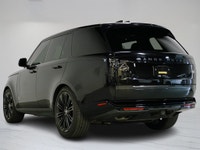 This 2023 Land Rover Range Rover SE P530 is a local Ontario vehicle with remaining manufacturer warr... (image 4)