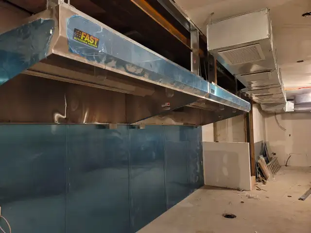 Commercial Kitchen Hoods in Industrial Kitchen Supplies in Markham / York Region - Image 3