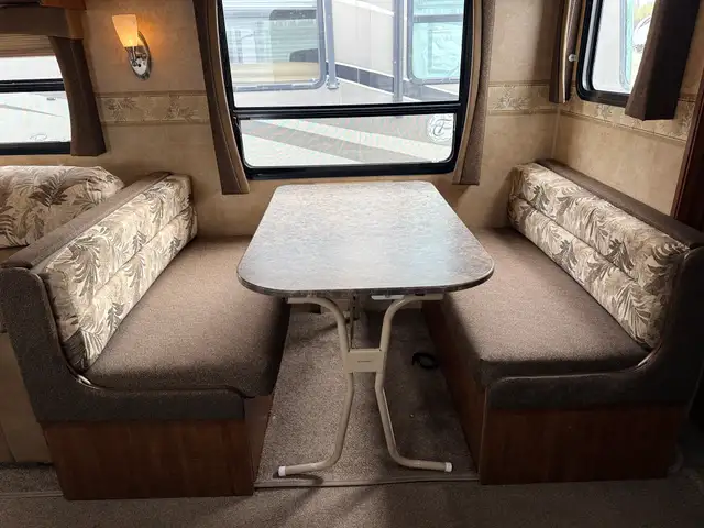 2011 Jayco JAY FLIGHT 29 RLS in Travel Trailers & Campers in St. Albert - Image 12
