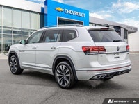 Wireless Phone Connectivity Window Grid Diversity Antenna Valet Function Trunk/Hatch Auto-Latch Trip... (image 2)