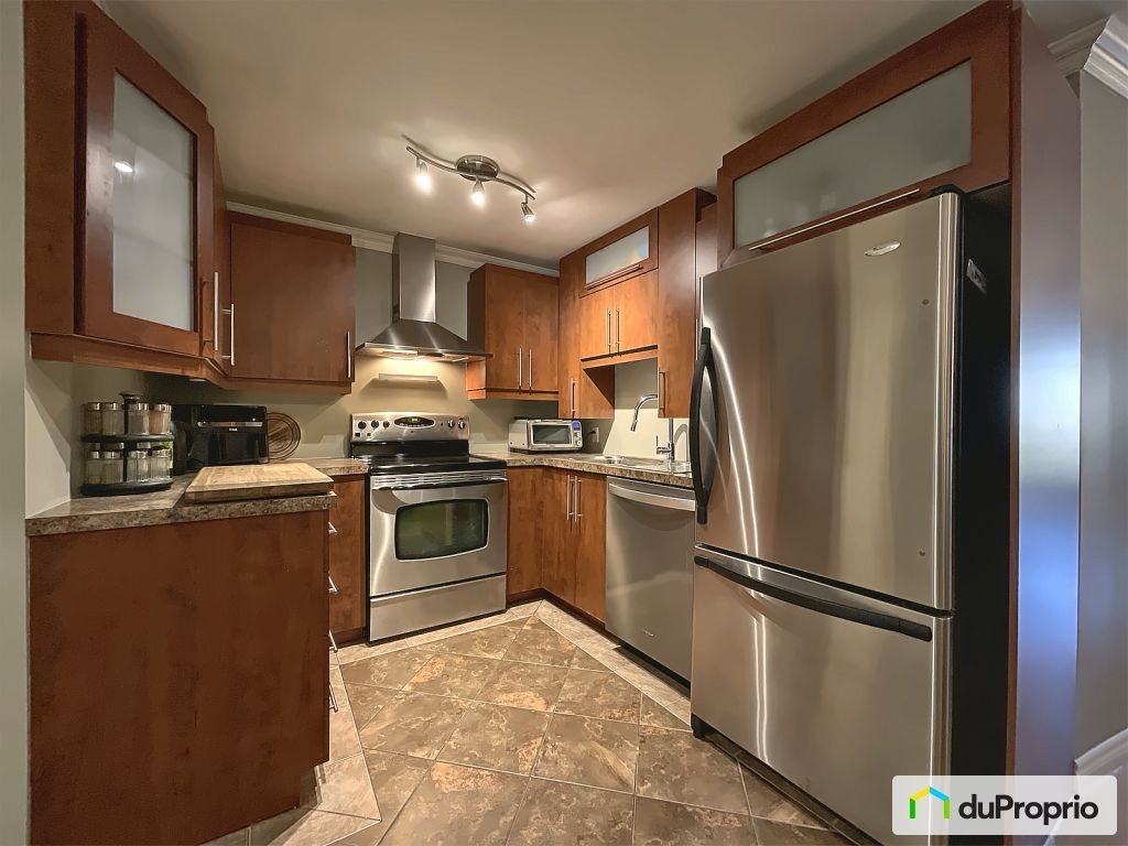 $375,000 - Condominium in Ville-Marie (downtown, old Mtl) — photo 3