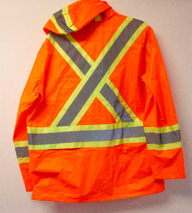 High Visibility Jacket, XL in Men's in Thunder Bay - Image 2