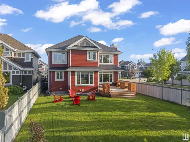8996 24 AV SW Edmonton, Alberta62865715167617122