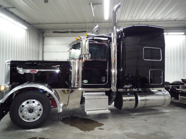 Peterbilt 389 X 2024, NEW TRUCK in Heavy Trucks in Kitchener / Waterloo - Image 2