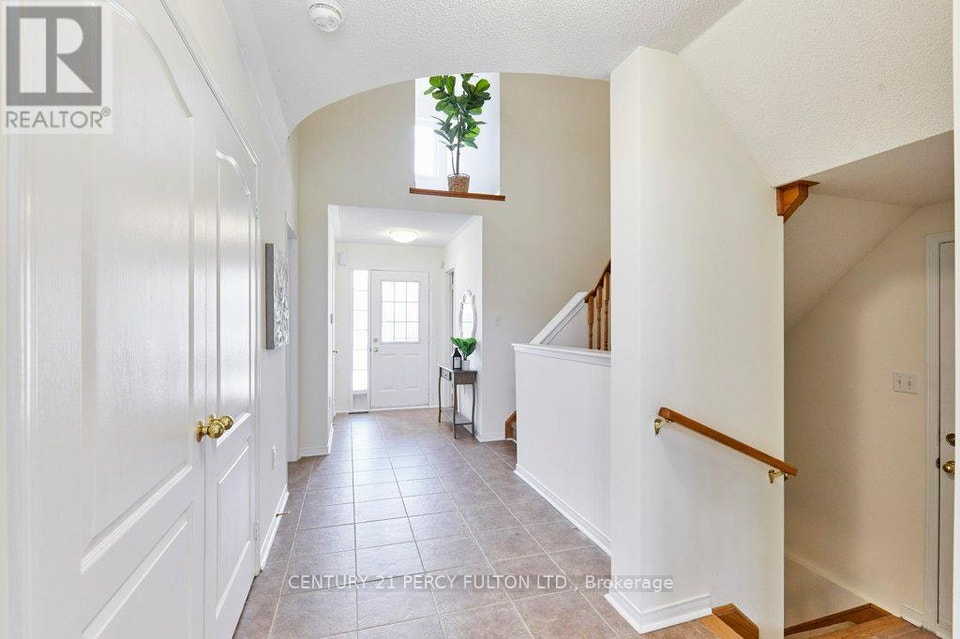 G7 - 7 GIDLEY LANE Ajax (Central), Ontario 4