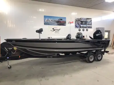 • Mercury 250xl 4stk • Black Freeboards/silver Stone Bottom • Vinyl Main Floor • 4 Bank Minnkota Onb...