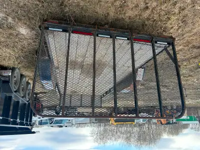 Car hauler trailer for sale. Need to get rid of it no use.