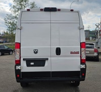 Get your business moving with flexible financing and leasing options! This 2019 RAM ProMaster 2500 H... (image 5)