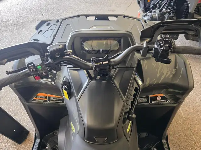 2026 Can-Am OUTLANDER BACKCOUNTRY 1000R in ATVs in New Glasgow - Image 12
