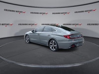 // ACCIDENT FREE!! // // SINGLE OWNER! // This 2022 Hyundai Sonata Sport 1.6T is a sleek midsize sed... (image 5)