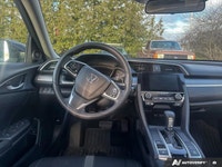 Experience intelligent design and advanced safety with this 2018 Honda Civic Sedan EX in a sophistic... (image 8)