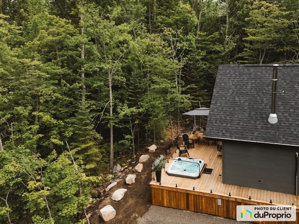 $699,000 - Cottage for sale in St-Côme — photo 2