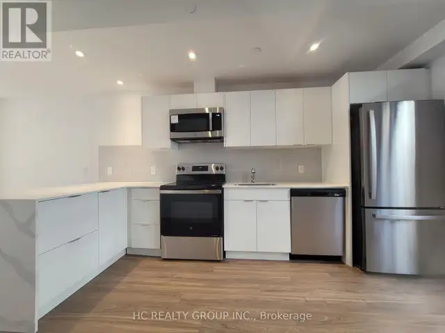 11 CALAMINT LANE Toronto (L'Amoreaux), Ontario in Houses for Sale in City of Toronto - Image 4