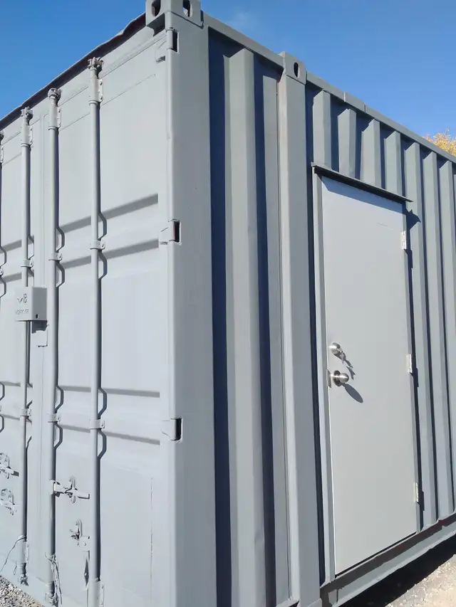 20 ft Office Box Available for Immediate Delivery in Storage Containers in Cambridge - Image 7
