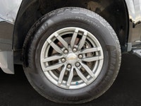 Used 2024 Chevrolet Colorado LT Crew Cab 4WD for Sale in Edmonton, AB | Low Mileage (17,000 km) | Bl... (image 6)