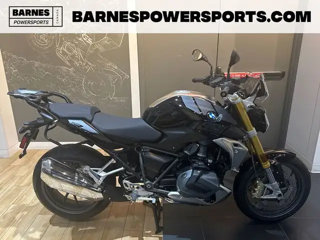 2023 BMW R 1250 R Triple Black 1250 RS Black Storm Metallic in Sport Touring in Calgary - Image 2