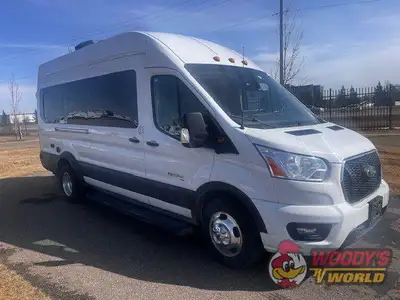 Call or Text Gord @ 403-561-4734 for more info, a video or to see this RV. Specifications and Featur...